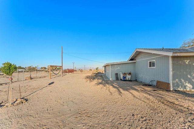 2497 Shore Isle Avenue, Thermal, CA 92274