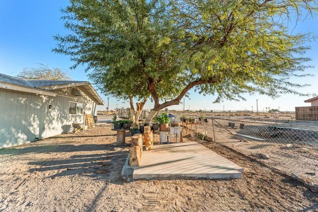 2497 Shore Isle Avenue, Thermal, CA 92274