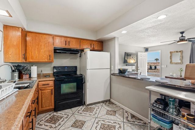 2497 Shore Isle Avenue, Thermal, CA 92274