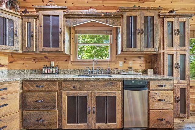 97 Sugarwood Drive, Murphy, NC 28906