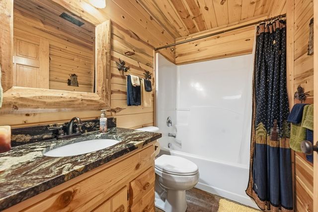 97 Sugarwood Drive, Murphy, NC 28906