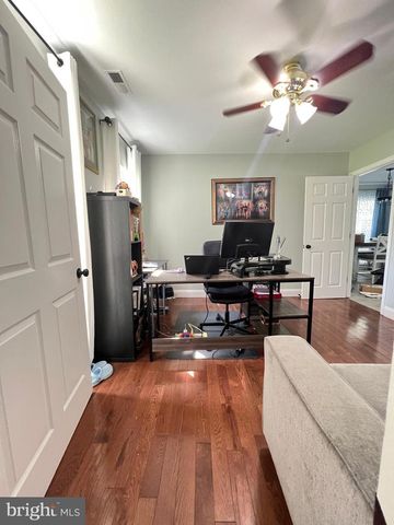 68 MELANIE HOLLOW LN, Fredericksburg, VA 22405
