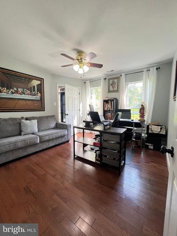 68 MELANIE HOLLOW LN, Fredericksburg, VA 22405
