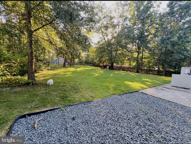 68 MELANIE HOLLOW LN, Fredericksburg, VA 22405