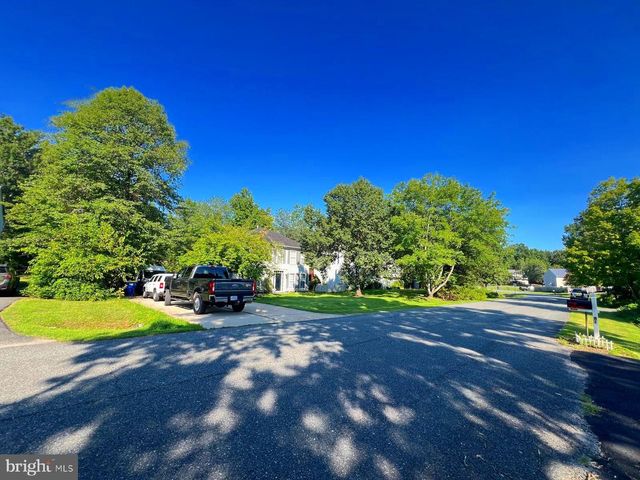 68 MELANIE HOLLOW LN, Fredericksburg, VA 22405