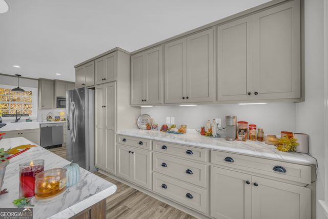 2470 Dr George Ward Drive, Elberton, GA 30635