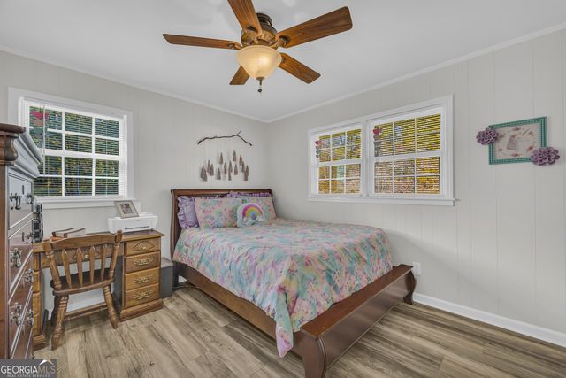 2470 Dr George Ward Drive, Elberton, GA 30635