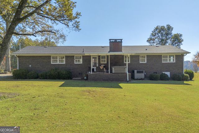 2470 Dr George Ward Drive, Elberton, GA 30635