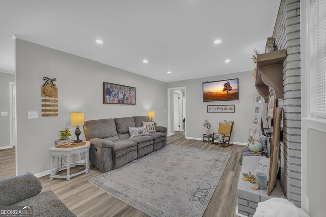 2470 Dr George Ward Drive, Elberton, GA 30635