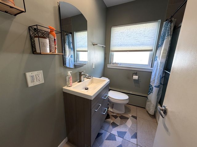 3724 S 60th Court, Cicero, IL 60804