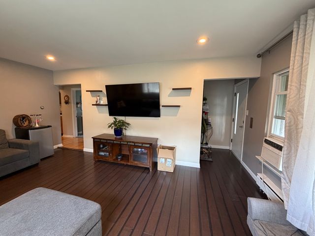 3724 S 60th Court, Cicero, IL 60804