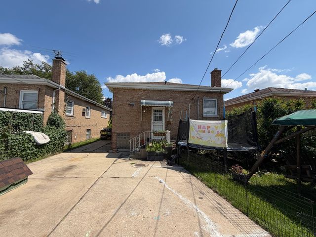 3724 S 60th Court, Cicero, IL 60804