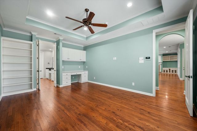 1902 Melbourne Drive, Pantego, TX 76013