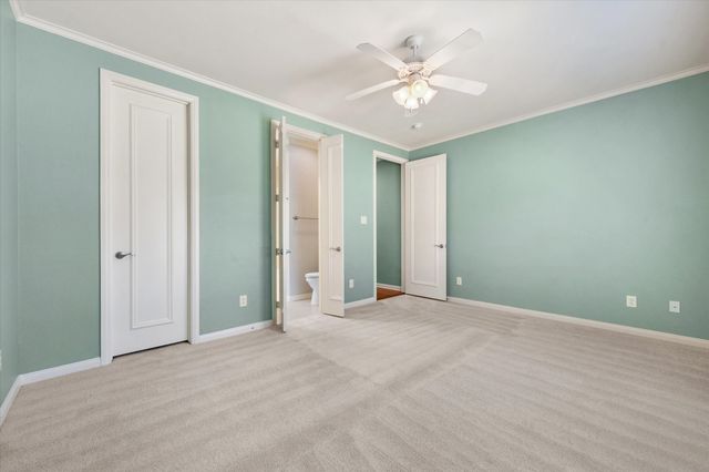 1902 Melbourne Drive, Pantego, TX 76013