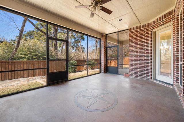 1902 Melbourne Drive, Pantego, TX 76013