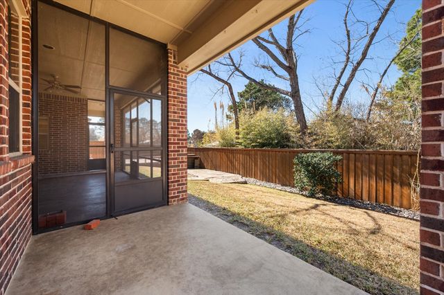 1902 Melbourne Drive, Pantego, TX 76013