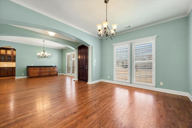 1902 Melbourne Drive, Pantego, TX 76013