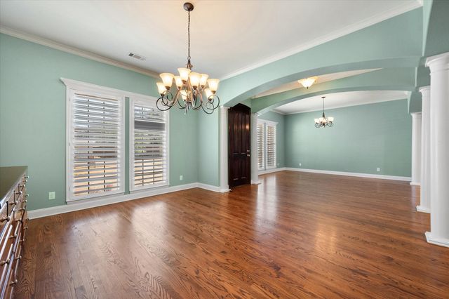 1902 Melbourne Drive, Pantego, TX 76013