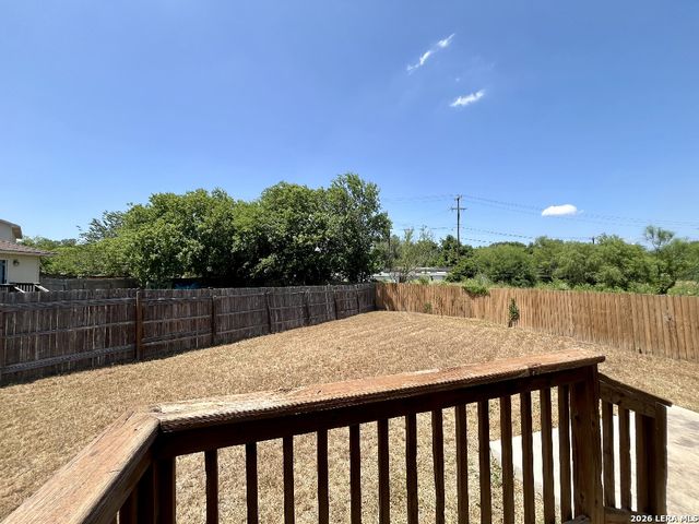 6707 Dragon Creek, San Antonio, TX 78242