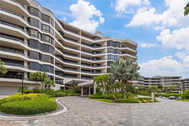 545 SANCTUARY DRIVE B204, Longboat Key, FL 34228