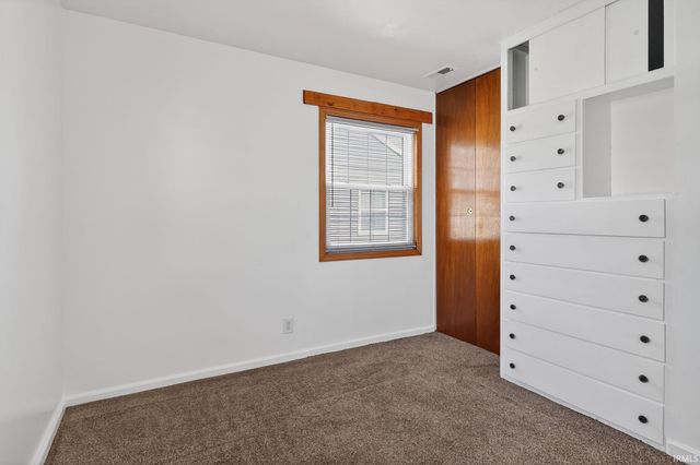 1925 Whitcomb Avenue, Lafayette, IN 47904