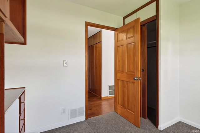 1925 Whitcomb Avenue, Lafayette, IN 47904