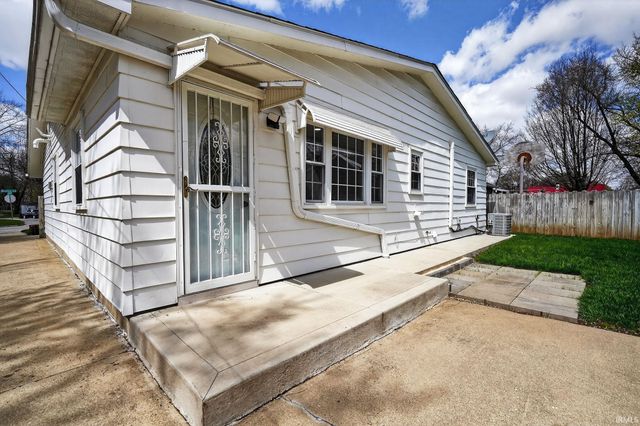 1925 Whitcomb Avenue, Lafayette, IN 47904