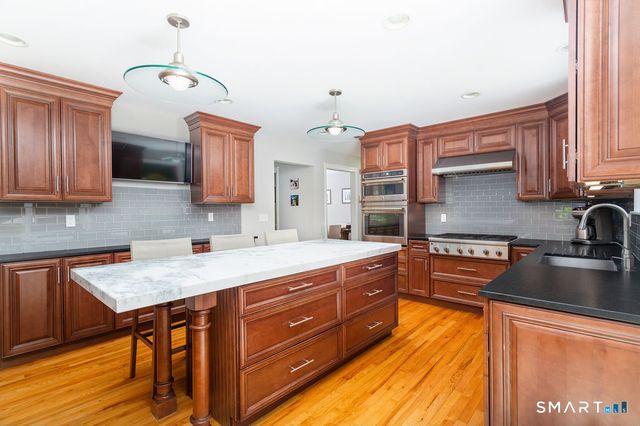 2 Hollow Brook Road, Sherman, CT 06784