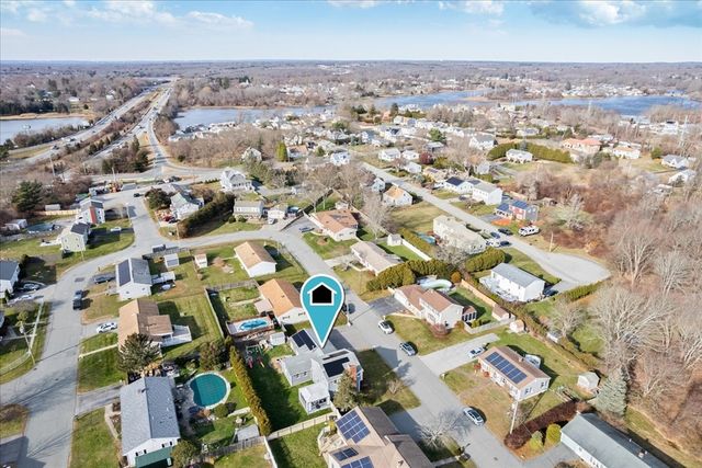 127 Sheraton Ave, Somerset, MA 02725