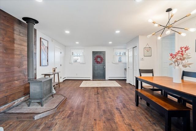 127 Sheraton Ave, Somerset, MA 02725