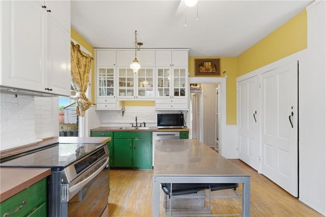 516 Osage Street, Leavenworth, KS 66048