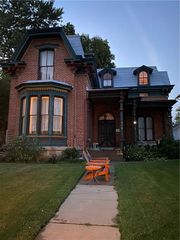 516 Osage Street, Leavenworth, KS 66048