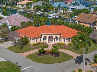 612 1ST AVENUE S, Tierra Verde, FL 33715