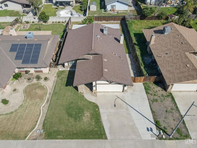 4412 Sugar Cane Avenue, Bakersfield, CA 93313