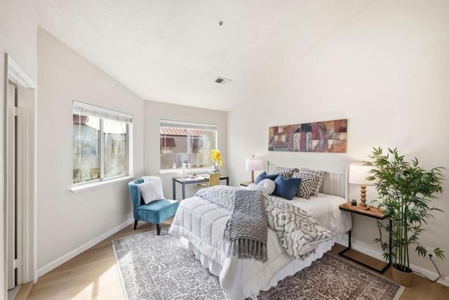 Court Lane, Foster City, CA 94404