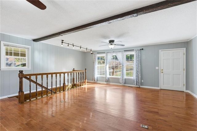 169 Short Avenue, Cornelia, GA 30531