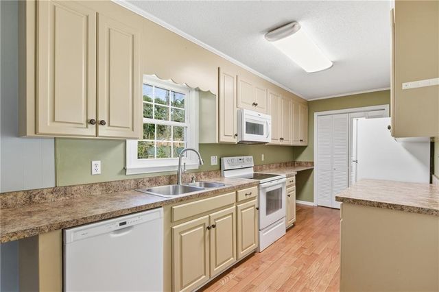 169 Short Avenue, Cornelia, GA 30531