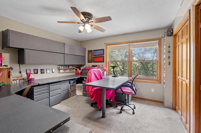 9882 Purgatory Road, Eden Prairie, MN 55347