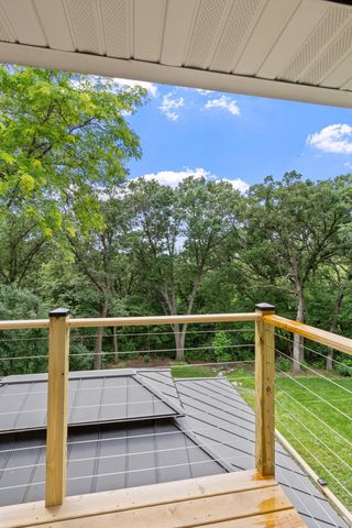 9882 Purgatory Road, Eden Prairie, MN 55347