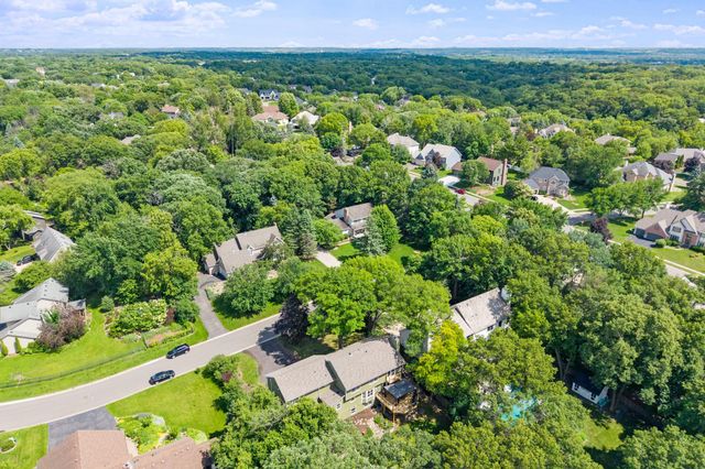 9882 Purgatory Road, Eden Prairie, MN 55347
