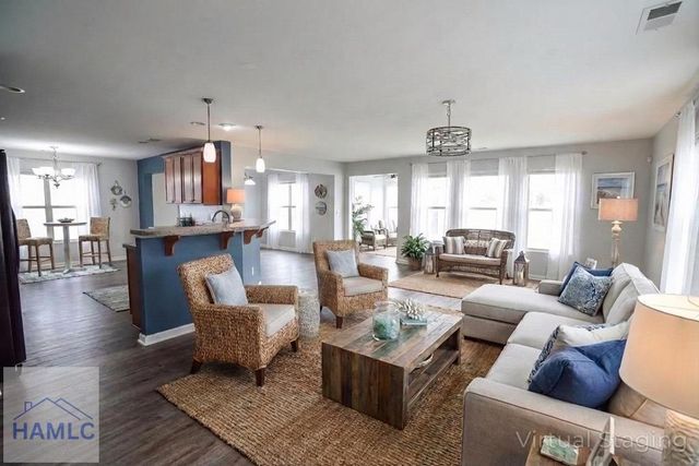 208 Bender Street, Hinesville, GA 31313