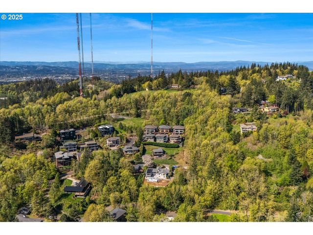 6643 Nw MERIDIAN RIDGE Dr, Portland, OR 97210