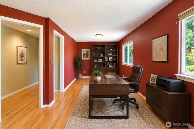 1636 Pierce Avenue SE, Renton, WA 98058