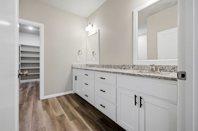 3306 Heritage Hills Parkway, Claremore, OK 74019