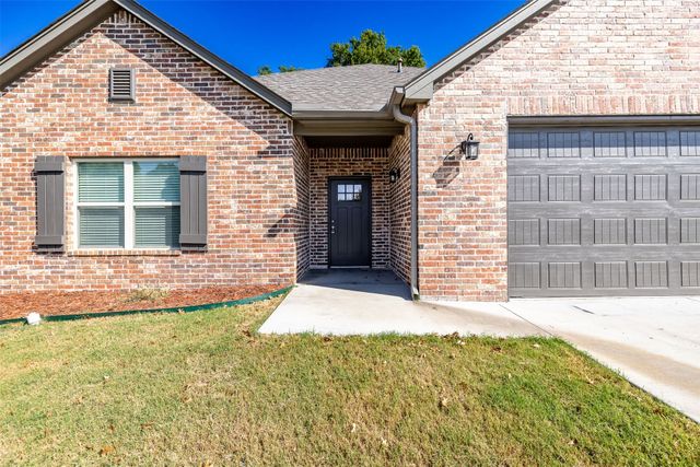 3306 Heritage Hills Parkway, Claremore, OK 74019