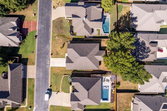 3306 Heritage Hills Parkway, Claremore, OK 74019