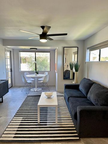 222 N Calle El Segundo 522, Palm Springs, CA 92262