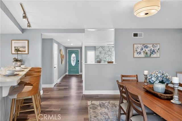 1610 E 20th Street, Santa Ana, CA 92705