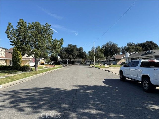 1610 E 20th Street, Santa Ana, CA 92705