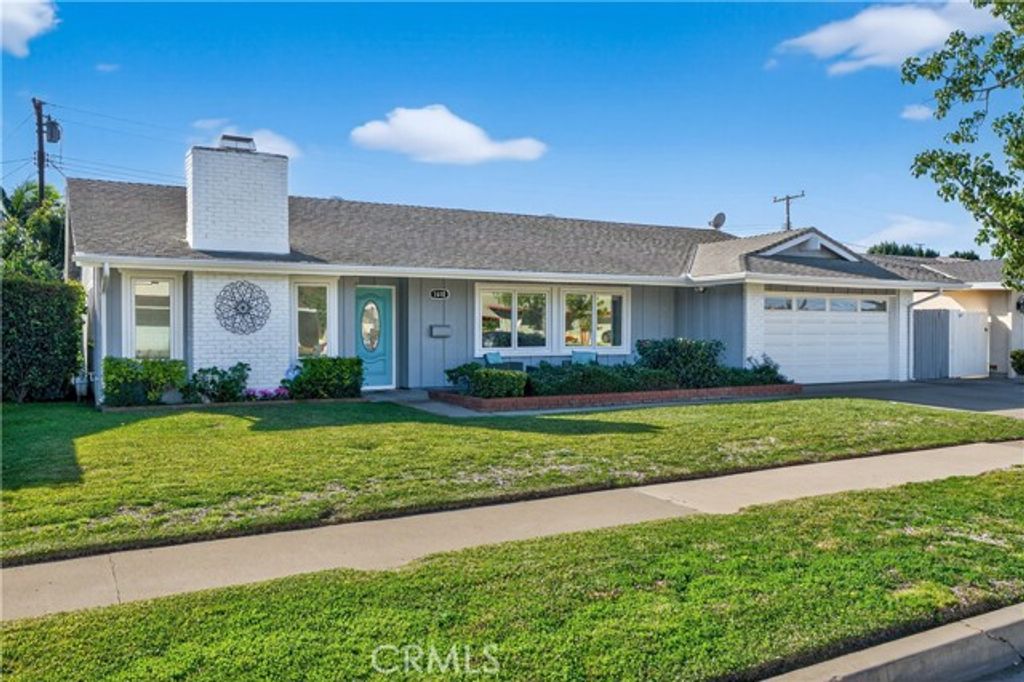 1610 E 20th Street, Santa Ana, CA 92705